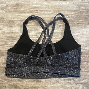 Lululemon free to be sports bra